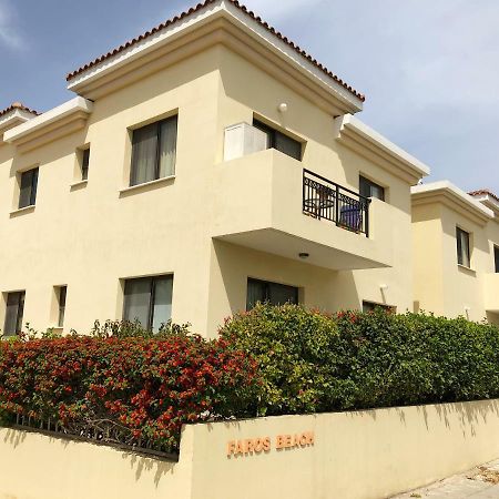 Faros Beach Apartment Paphos Extérieur photo